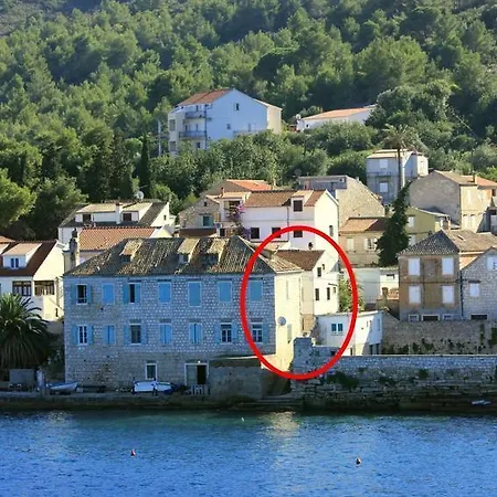 Vis 2459a Apartment Vis